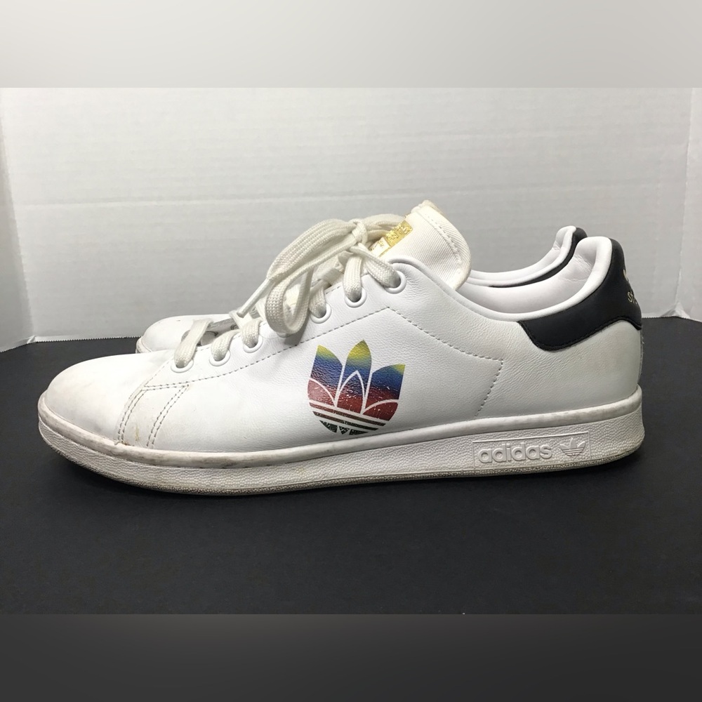 Adidas Originals Stan Smith Mens Size 10.5 White Trefoil Athletic Sneakers